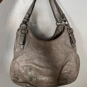 Authentic Coach Shoulder Signature Madison Gray Glitter Vintage. STAINED in back